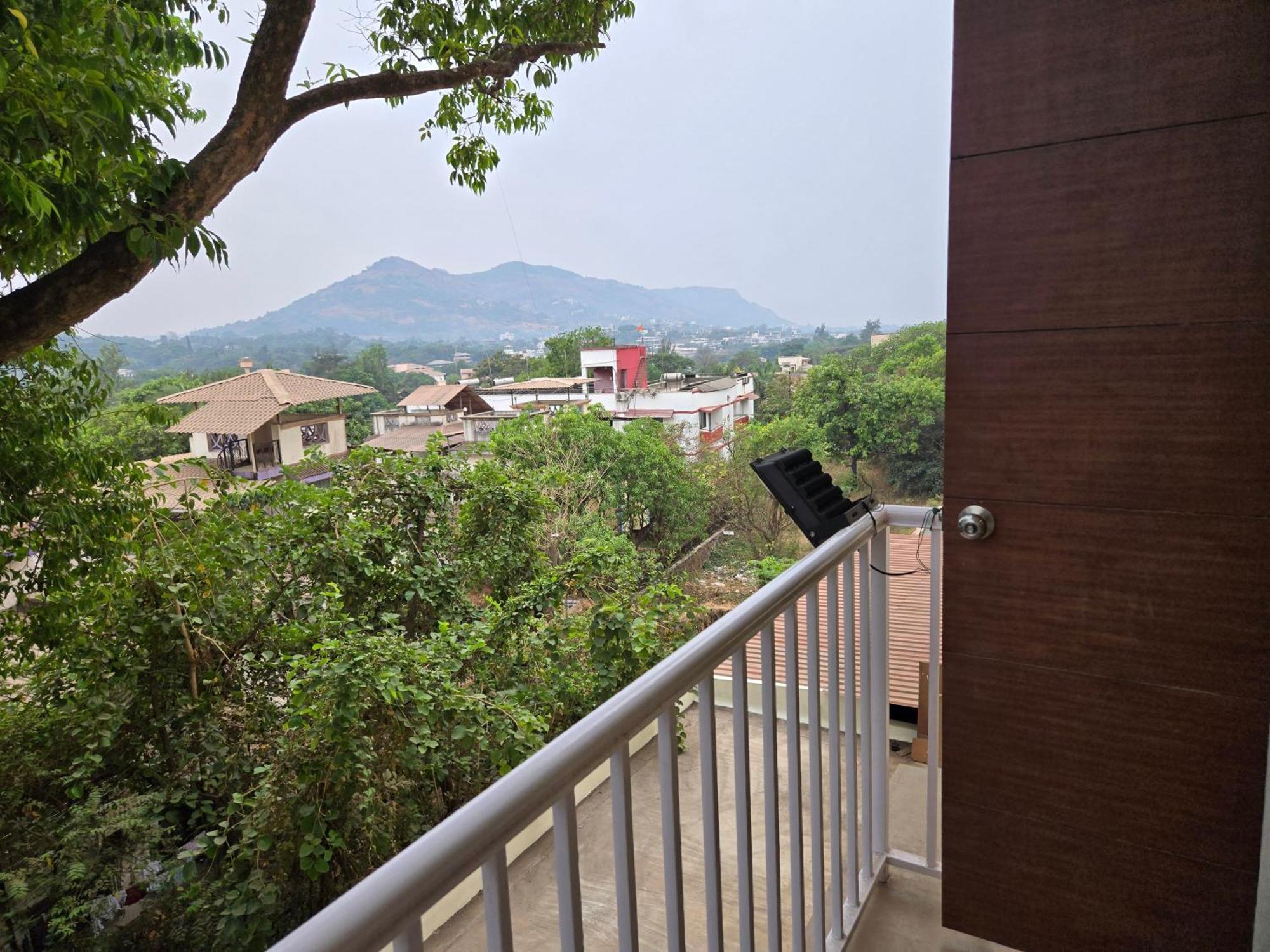Hill View Hotel By Bil โลนาวาลา ภายนอก รูปภาพ